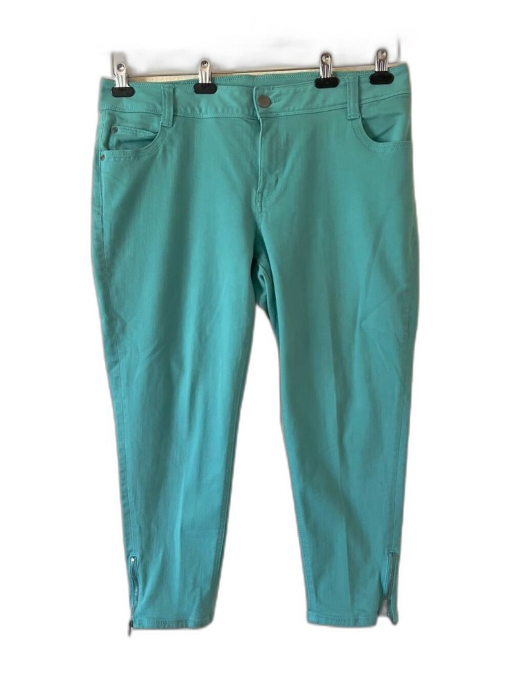 Lane Bryant Women’s Aqua Straight-Leg Jeans